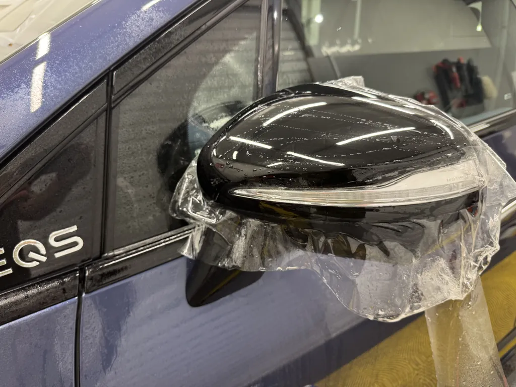 Mercedes EQS